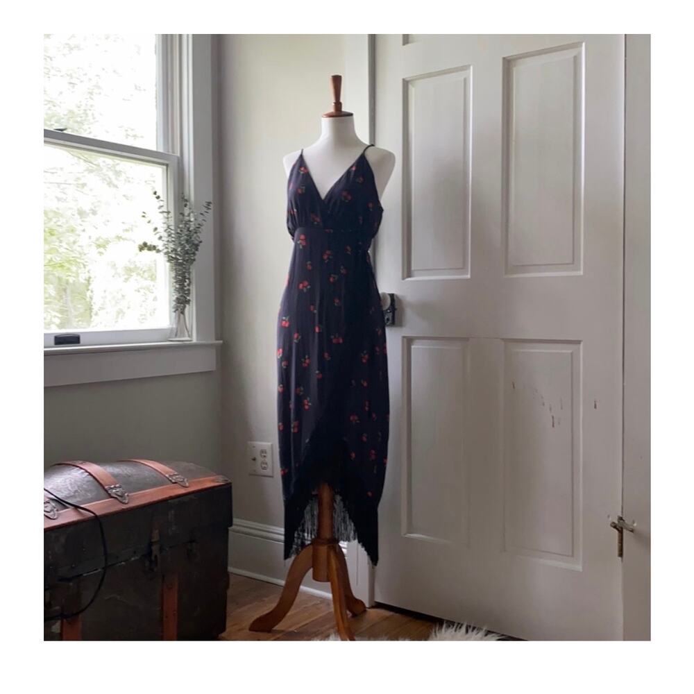 FARM Rio Black Pitanga Fringe Wrap Midi Cherry Dress Strappy Beaded Size M